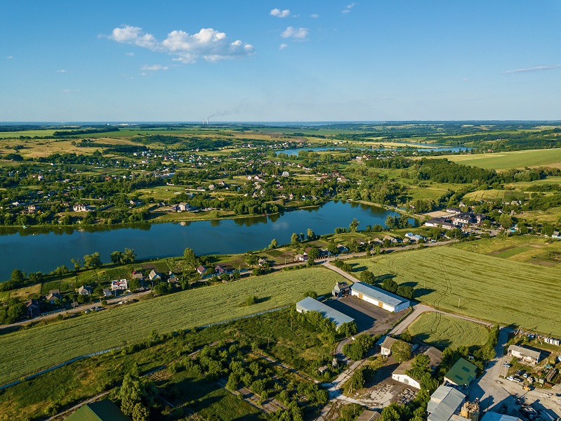 development land the broad landscape